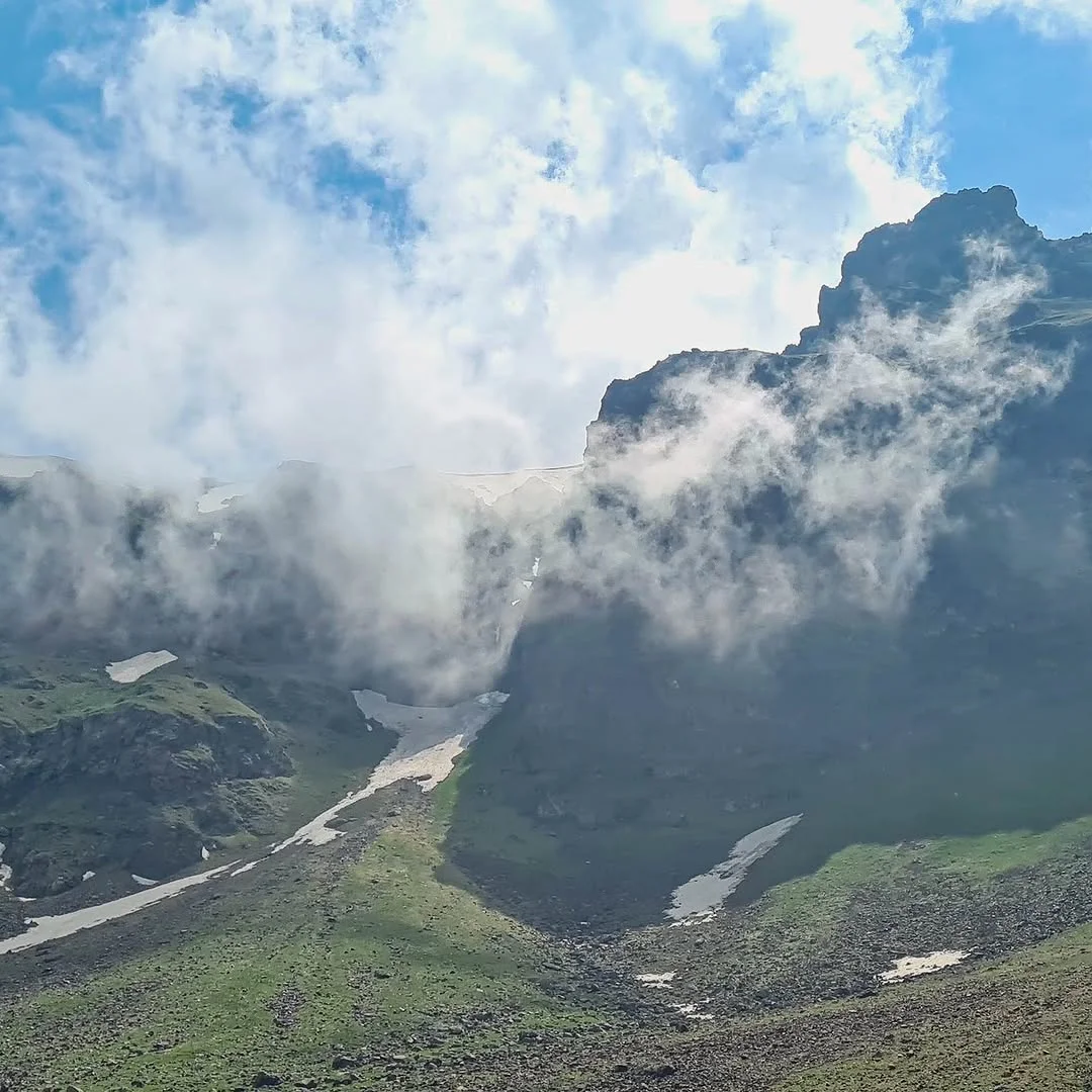 Vardavar Hike to Gegharot Waterfall