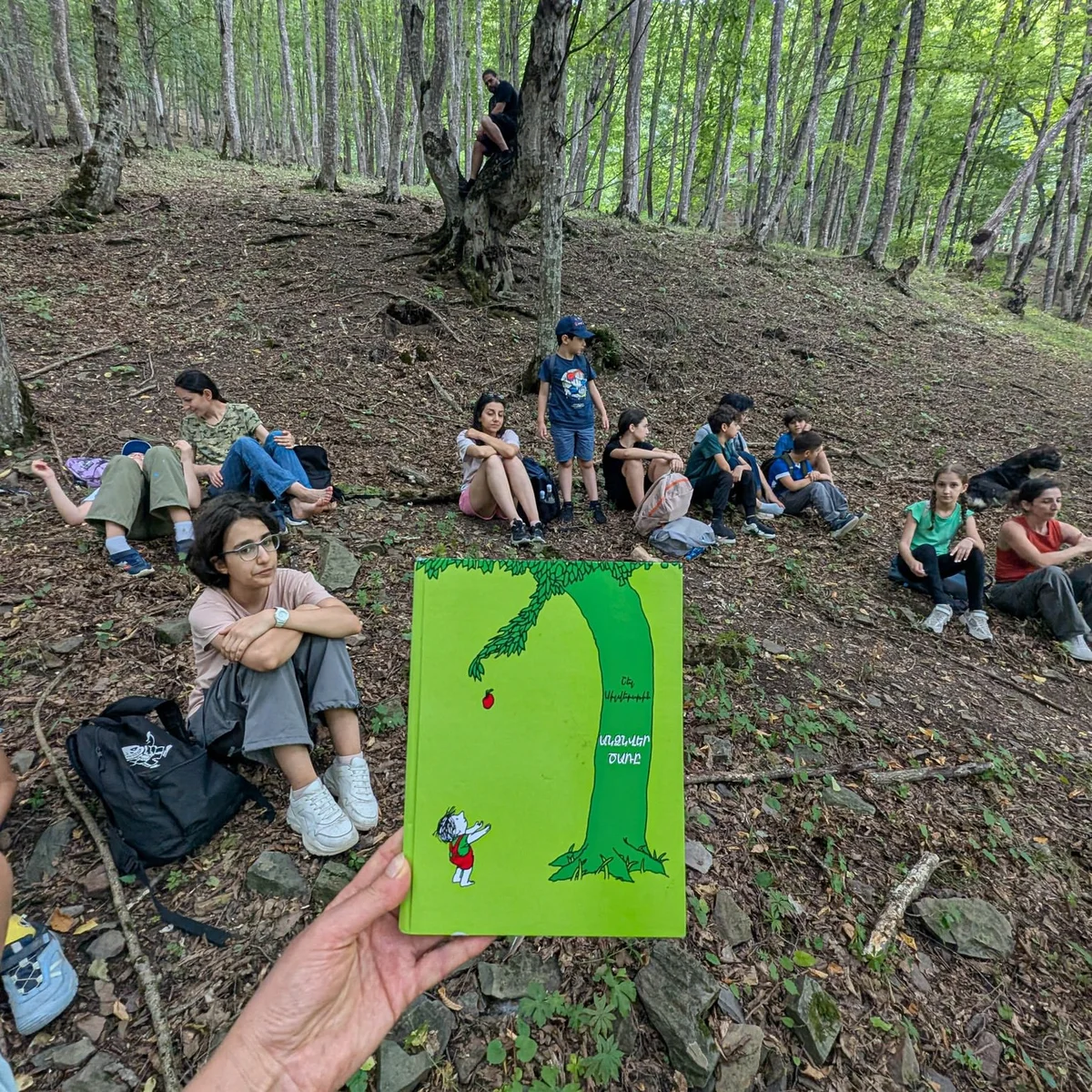 Kids Hike and Reading in Akhnabat Forest