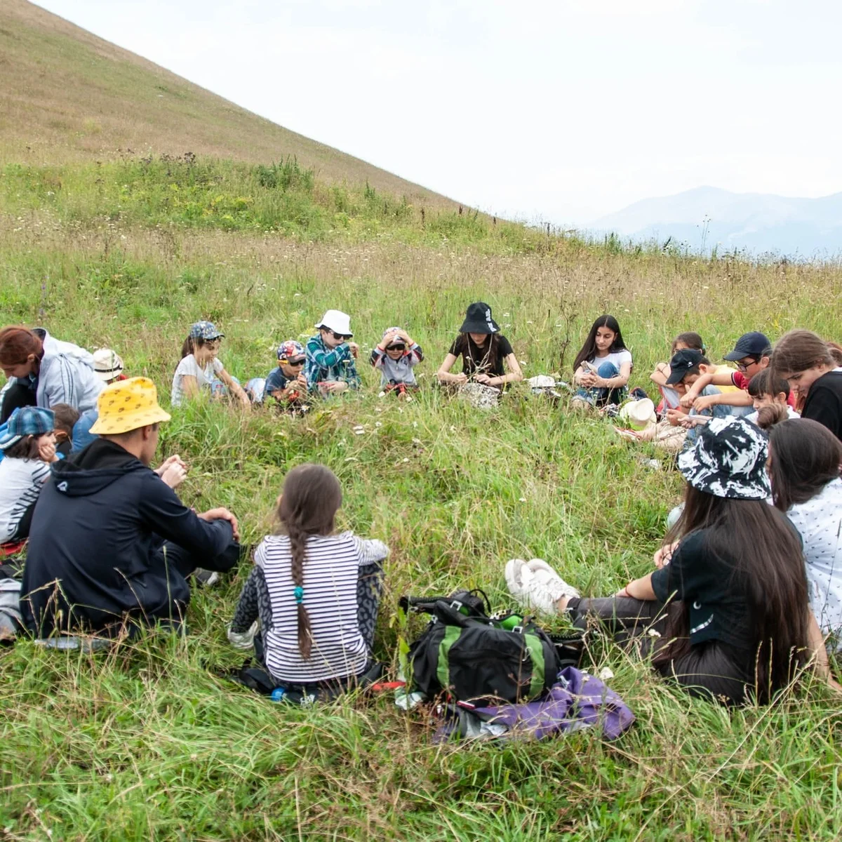 Kids Hike and Reading in Akhnabat Forest