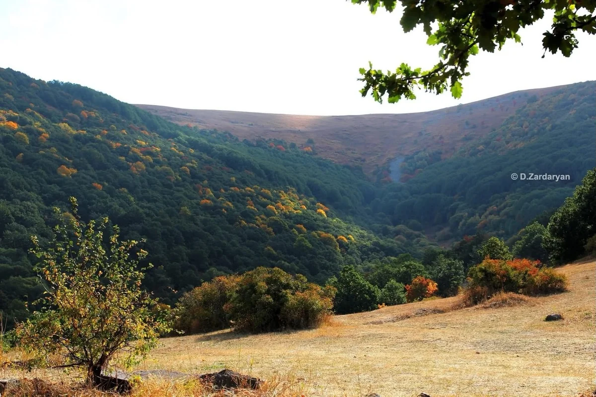 Hike from Dzoraglukh to Gorgoch via Mount Arkayits
