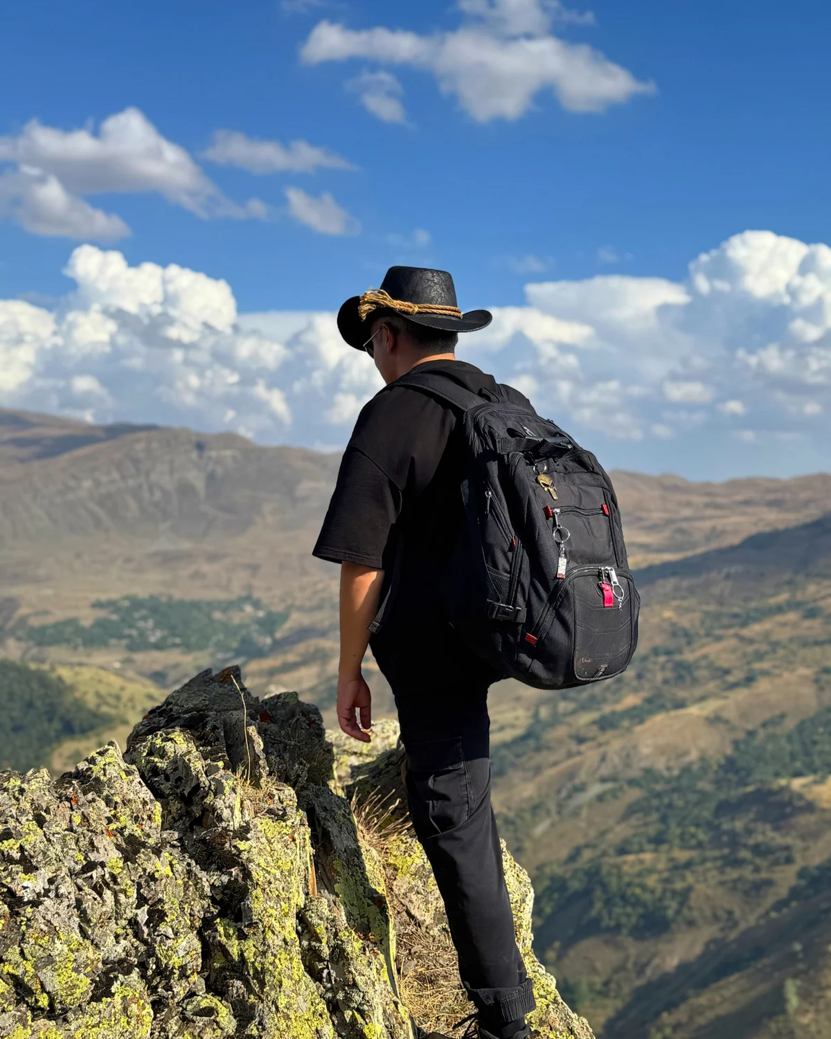 Kalasar Mountain Hike