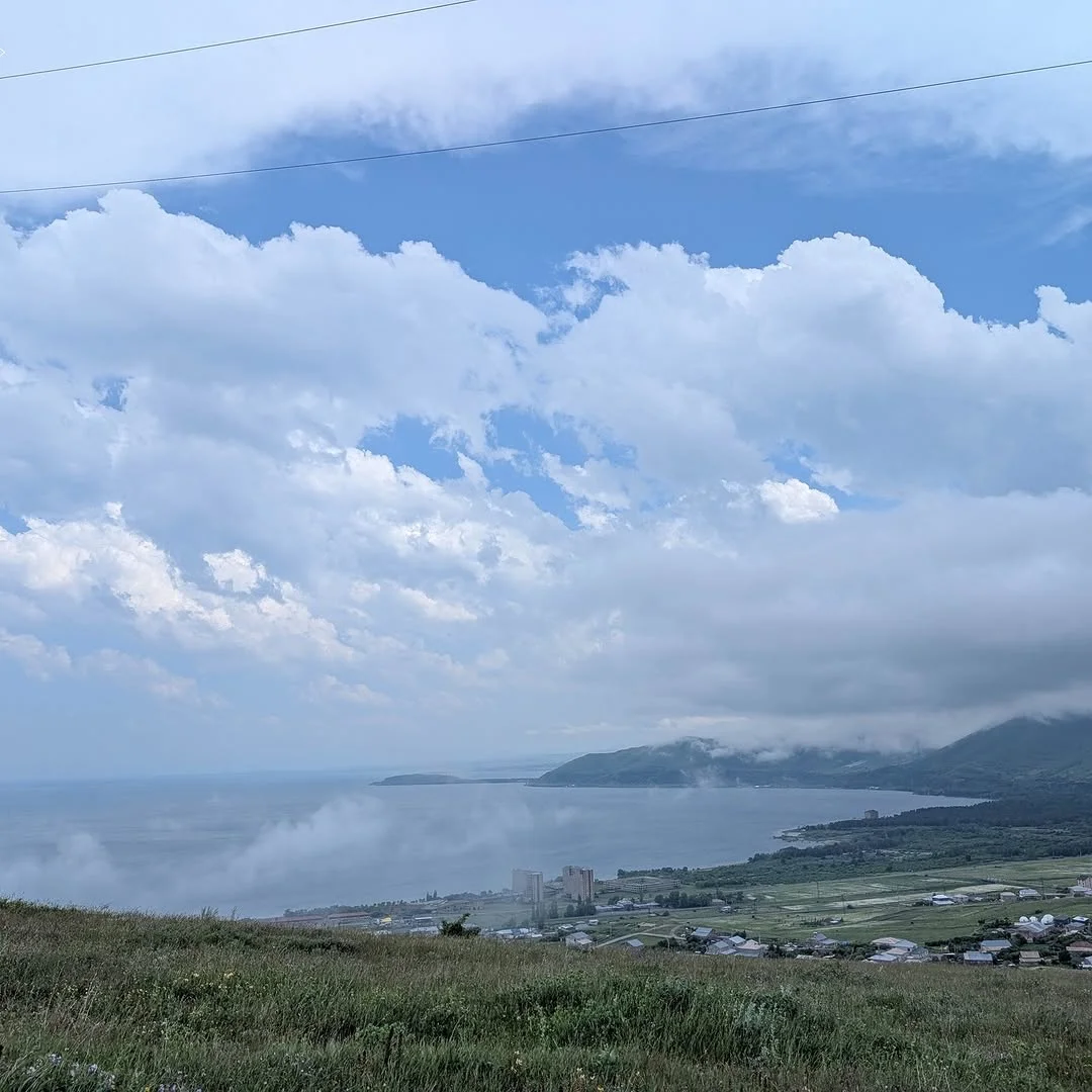 Խոխա արշավ. Եղնասար եւ Կակաչ լիճ