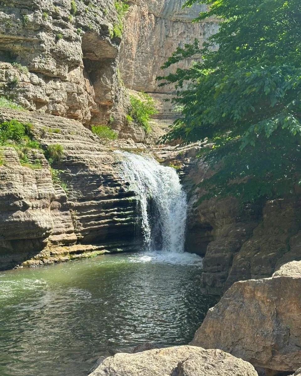 Hike to Lastiver and Getahovit Waterfall