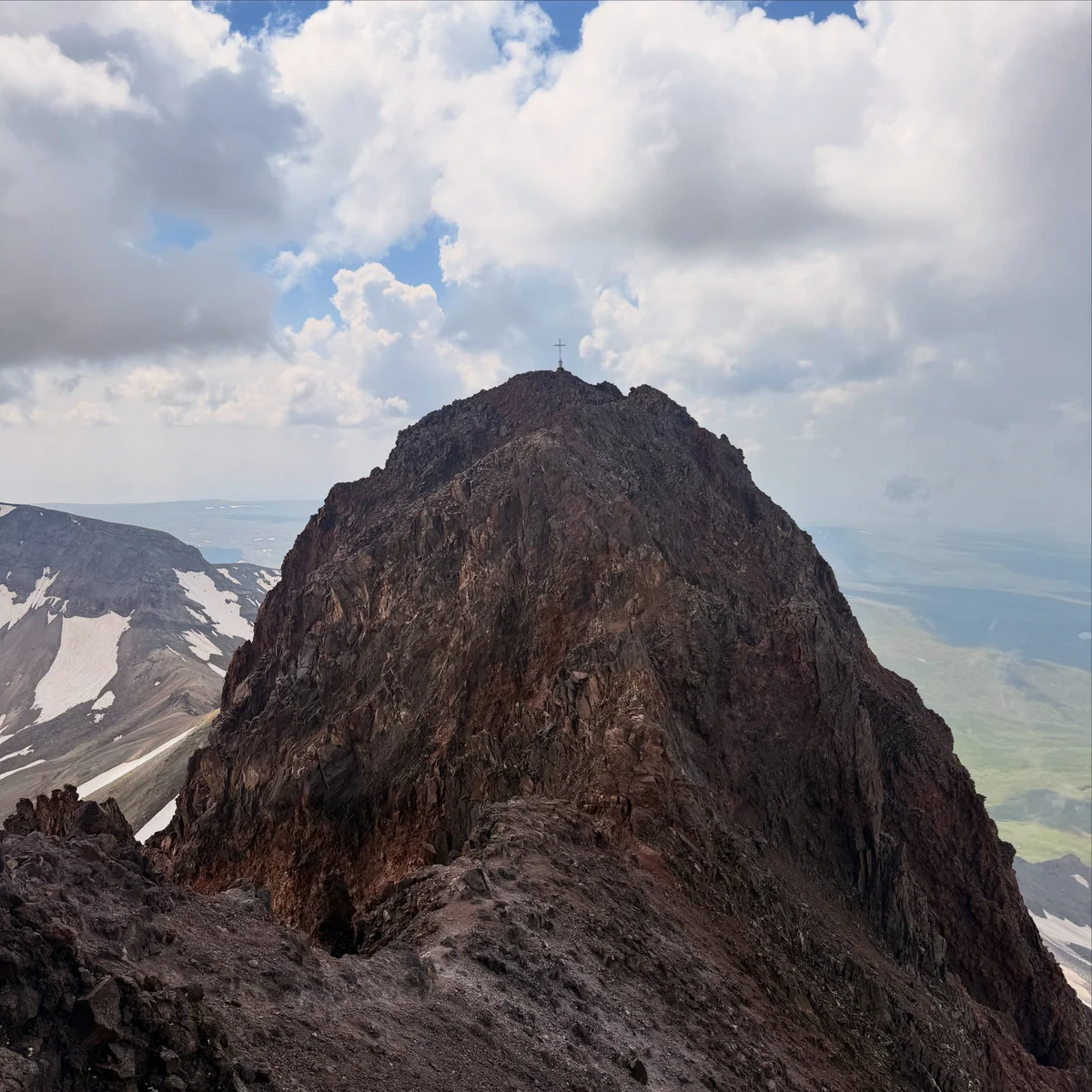 Северная вершина Арагаца