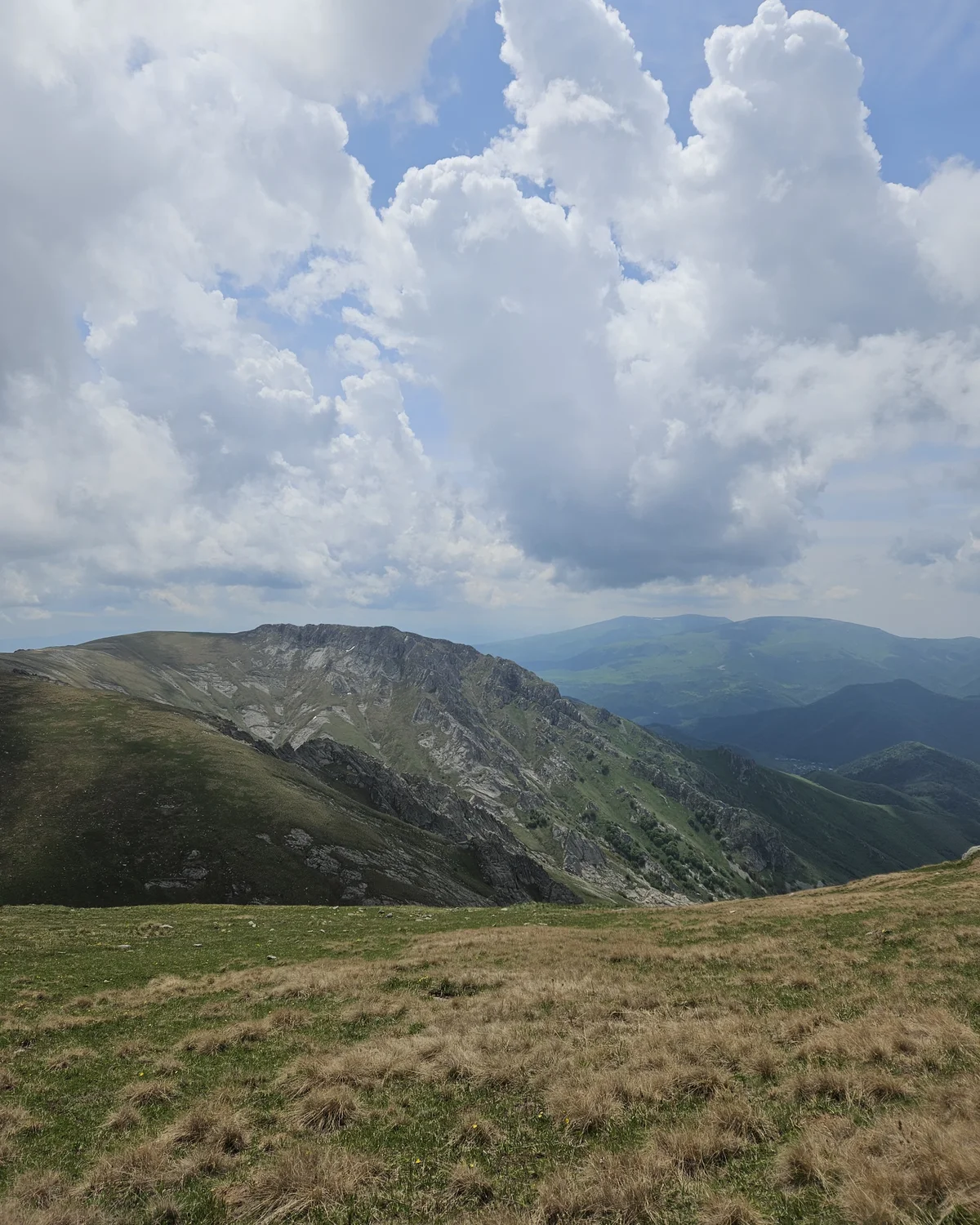 Восхождение на гору Артаваз (2929 м)