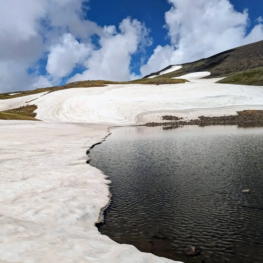 Mt. Azhdahak and Mt. Karmir Katar