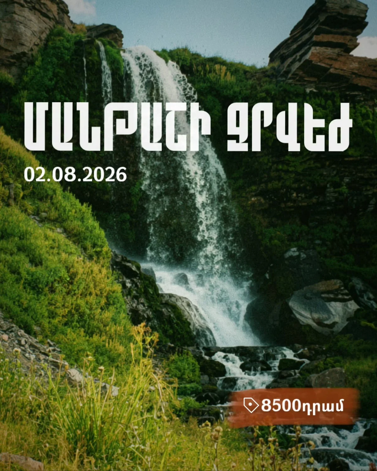 Hiking to Mantash Waterfall