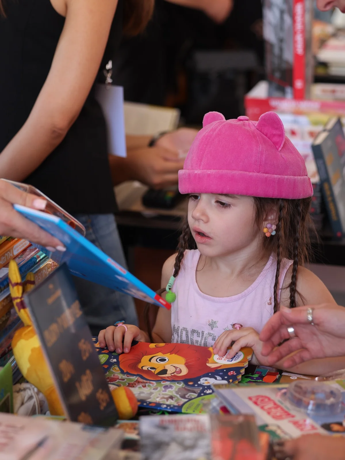 Yerevan Book Fest: стенд издательства Biblion