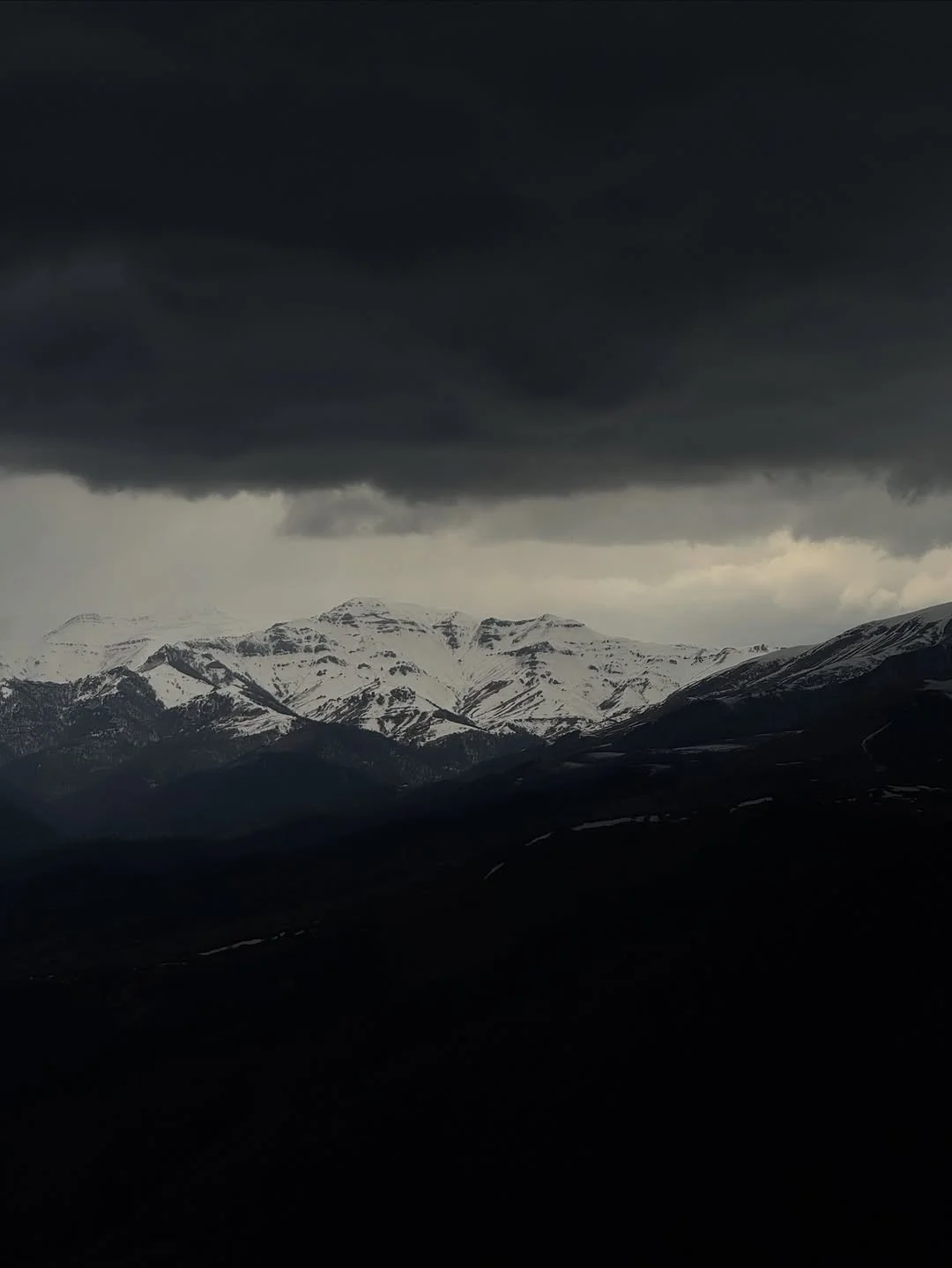 Արշավ Ապակեքար լեռ