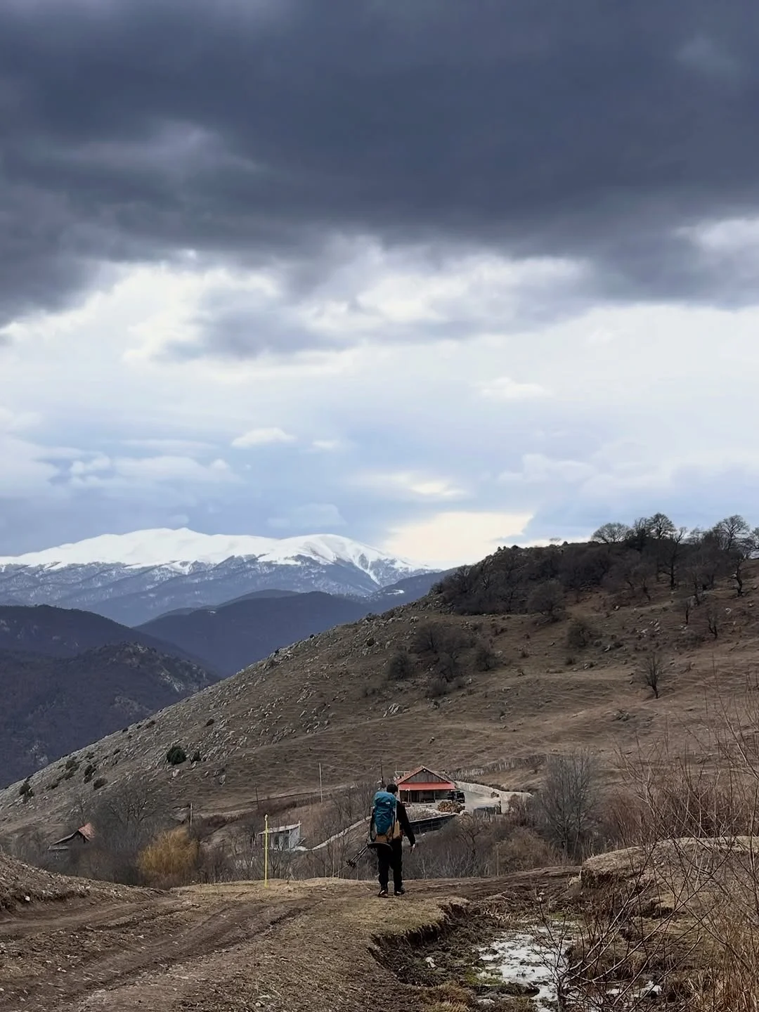 Արշավ Ապակեքար լեռ