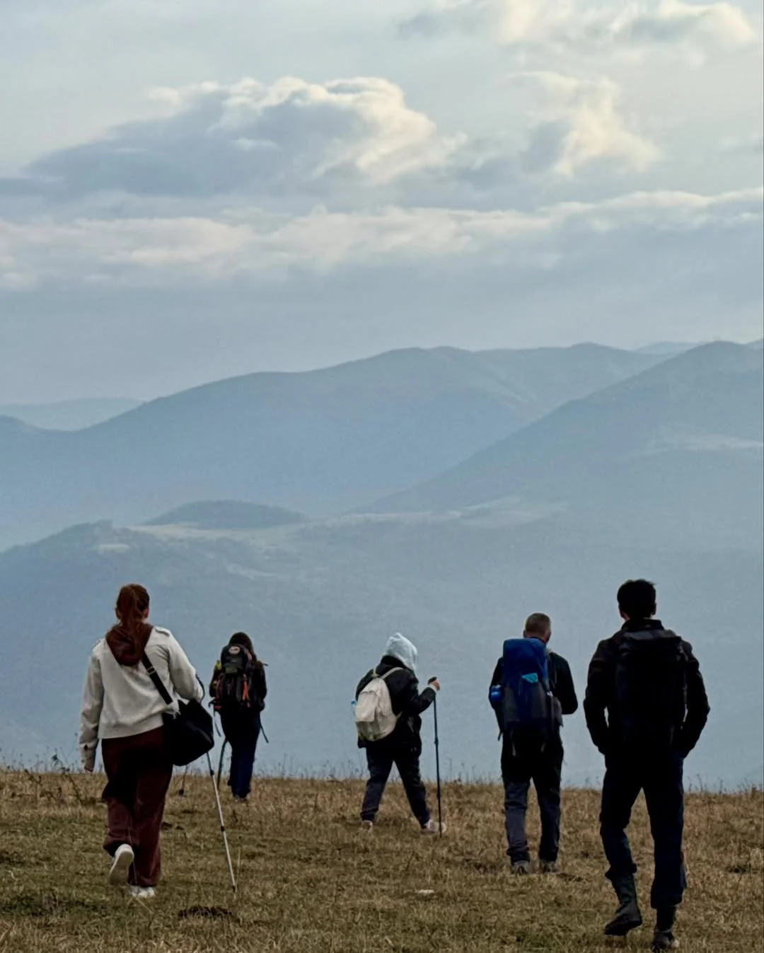 Երեք բազեների արահետ