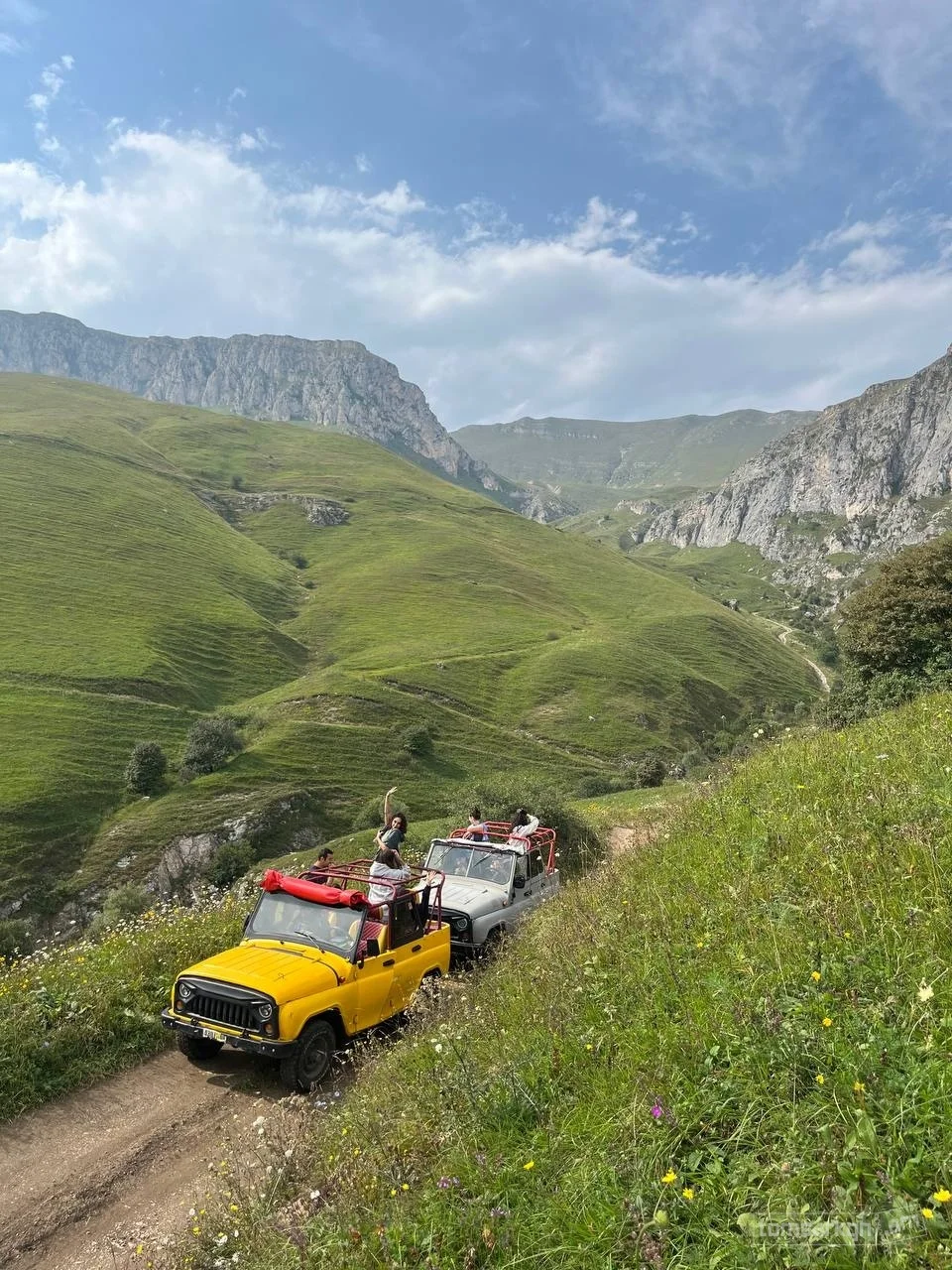 Jeeping Tour to Mount Dimats