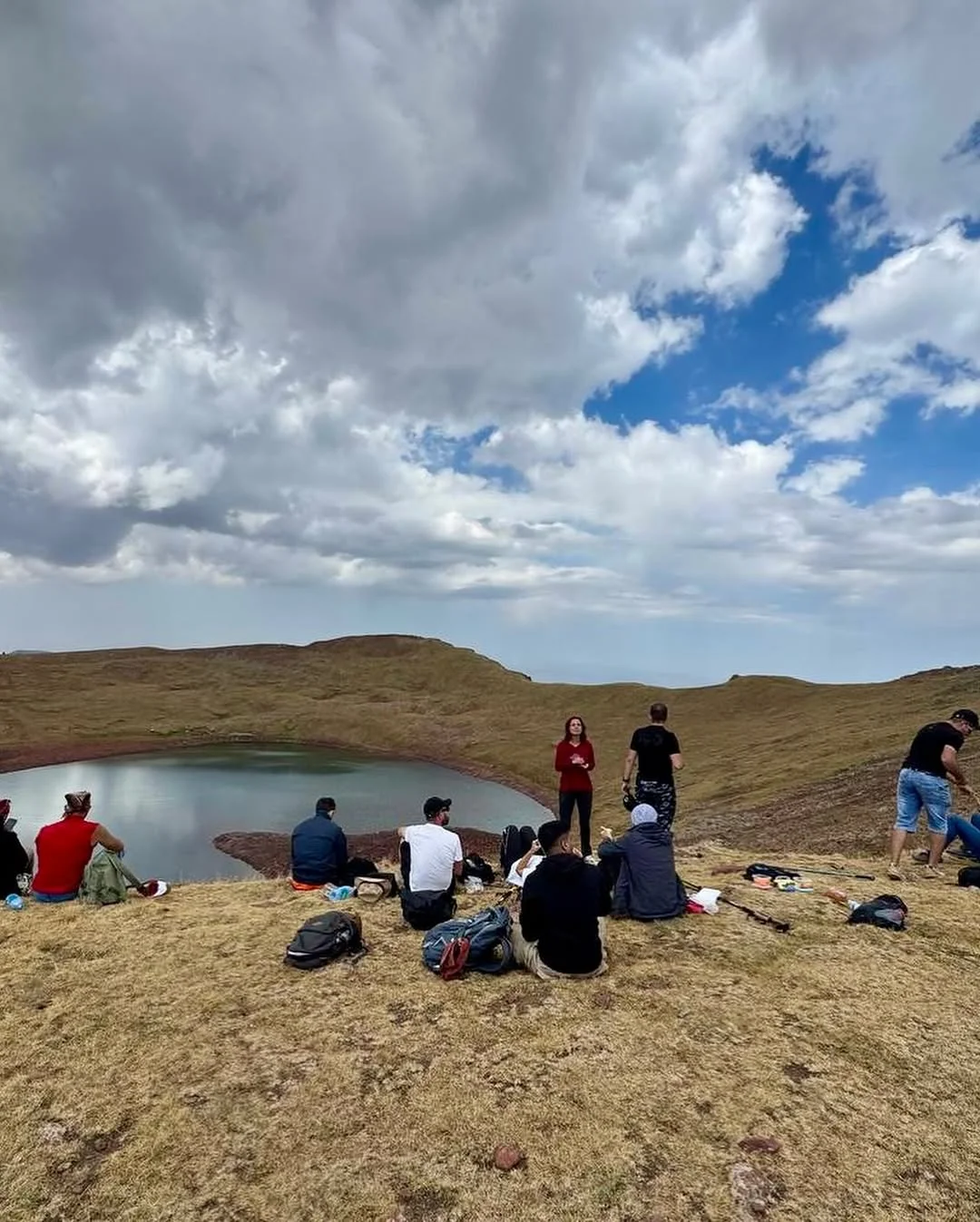 Արշավ դեպի Աժդահակ լեռ