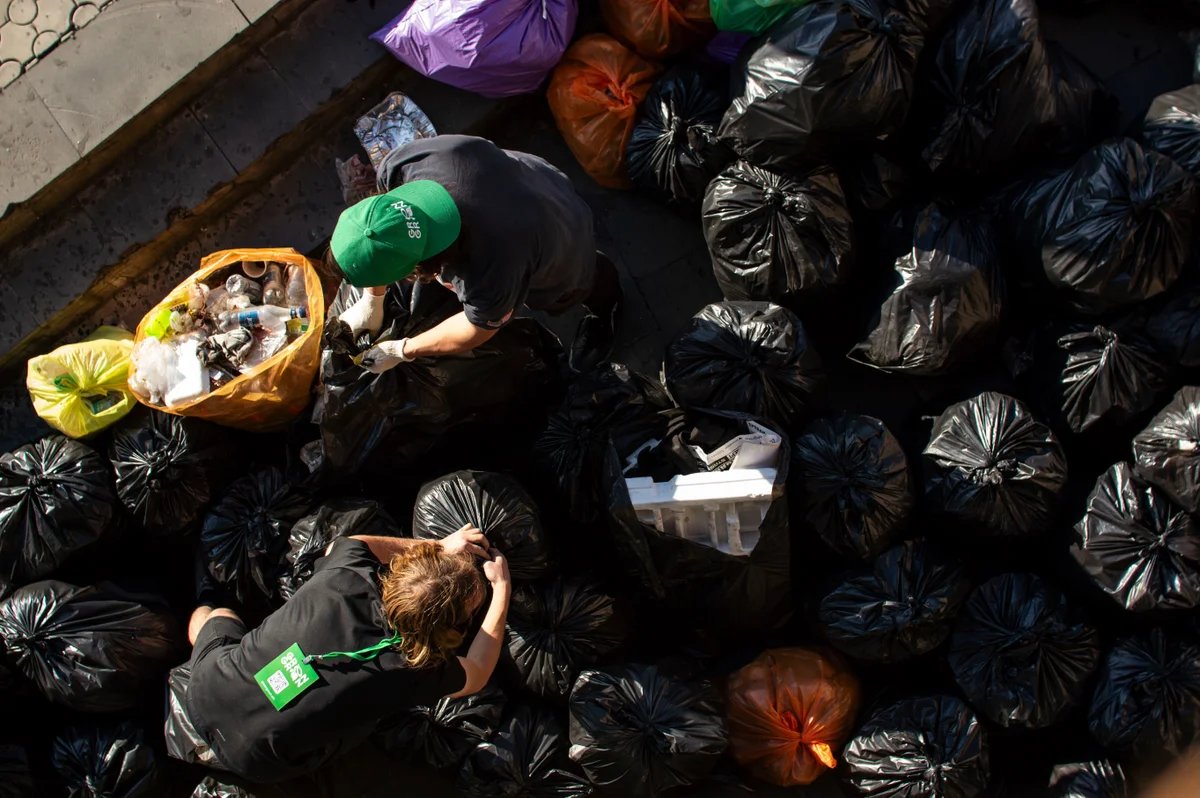 Community Cleanup at the Old Cable Car Station