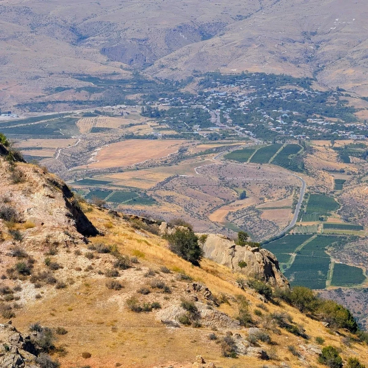 Hike from Mozrov to Noravank