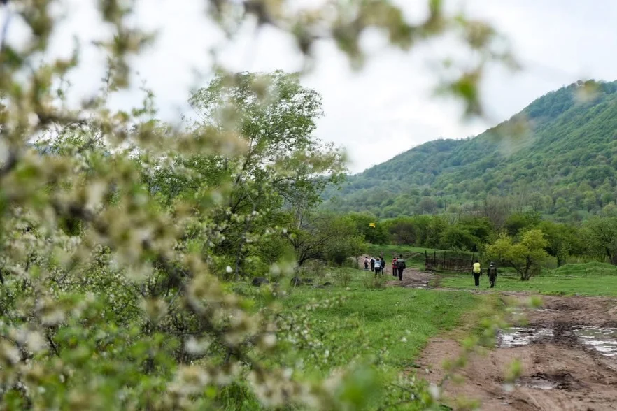 Hiking the Dzoraget Canyon