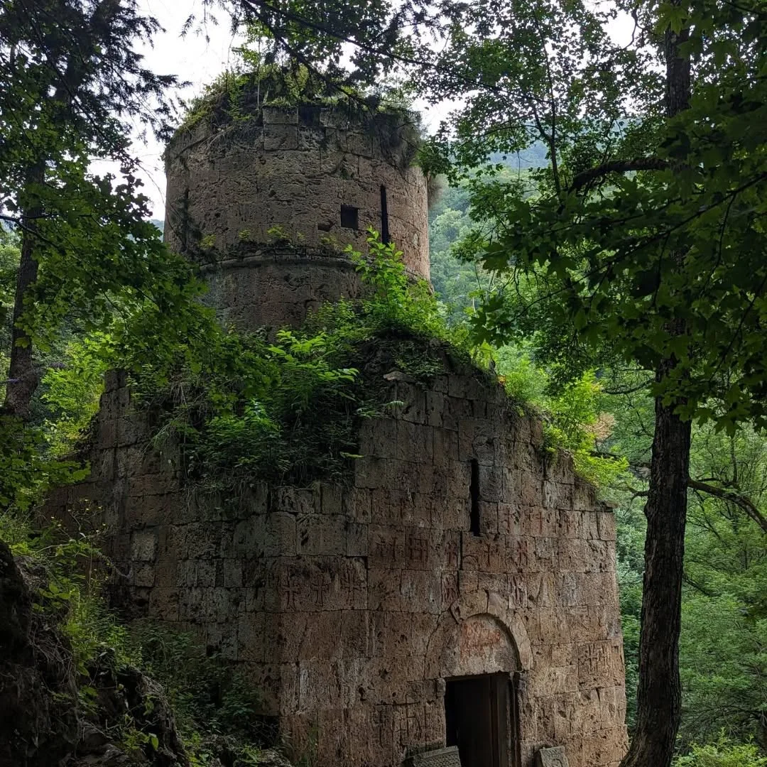 Sharach Waterfall and Aghavnavank