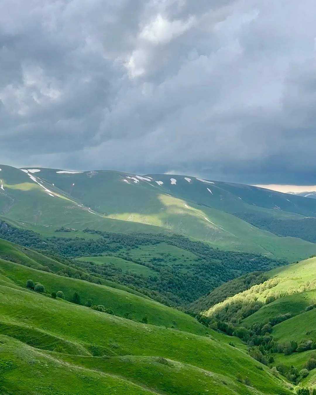 Поход к озеру Цахкуняц и монастырю Негуц