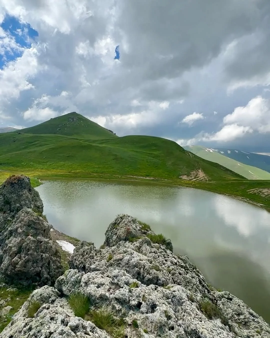 Поход к озеру Цахкуняц и монастырю Негуц
